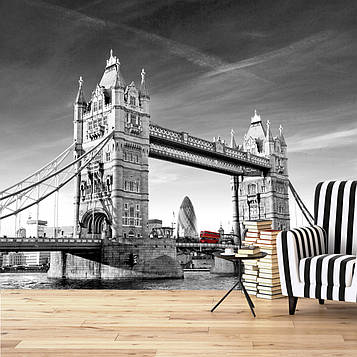 Модні чорно-білі фотошпалери "Знаменитий міст Лондона" для вашого інтер'єру