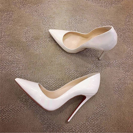 Жіночі білі лаковані туфлі-човники Christian Louboutin So Kate весільні Лабутени 10 см для нареченої, фото 1