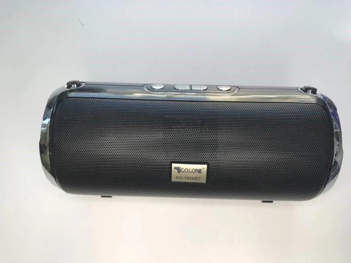 Портативна бездротова колонка з ремінцем Golon Xtreme RX-1888BT на Bluetooth AUX вхід 20W - фото 5 - id-p2024764472