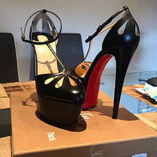 Жіночі чорні босоніжки на платформі Louboutin Amyada у шкірі Лабутини туфлі на високих підборах 16 см, фото 4