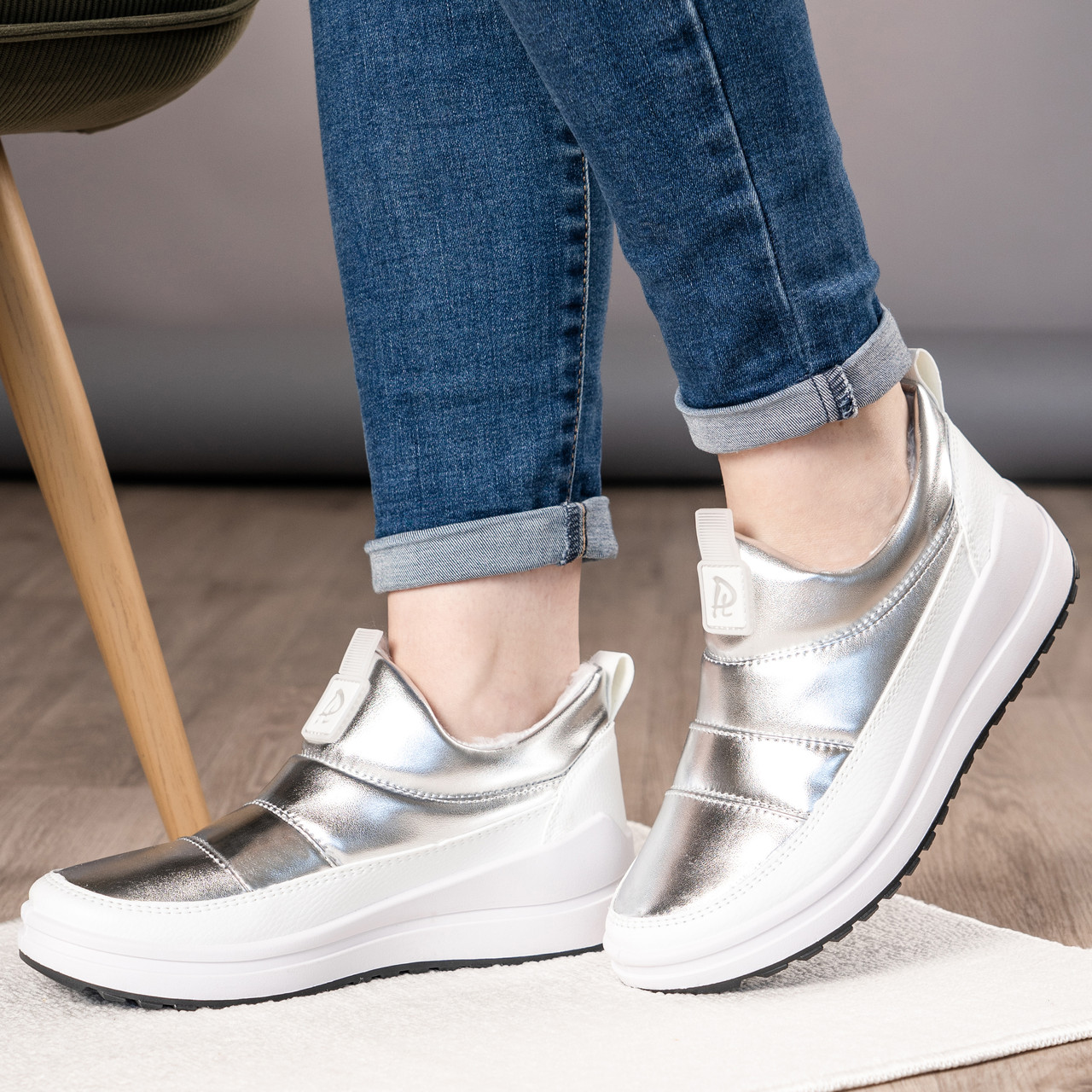 Дутики жіночі білі з хутром низькі, фото 1