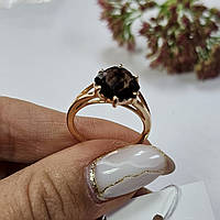 Кольцо золотое с натуральным камнем классическое крупный коричневый раухтопаз