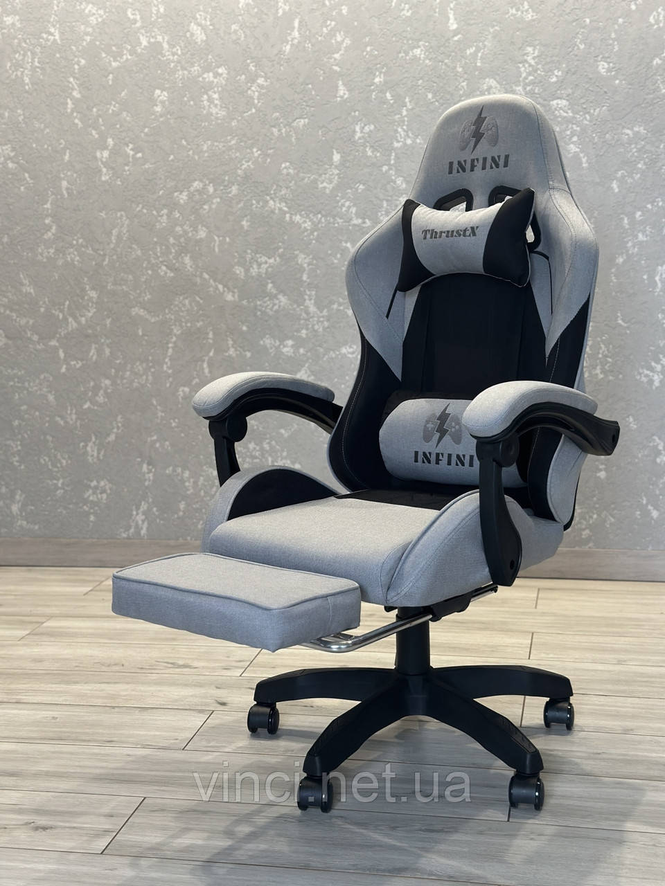 Компютерне крісло THRUST з тканини сіро-чорне із подушками та підставкою для ніг, фото 1