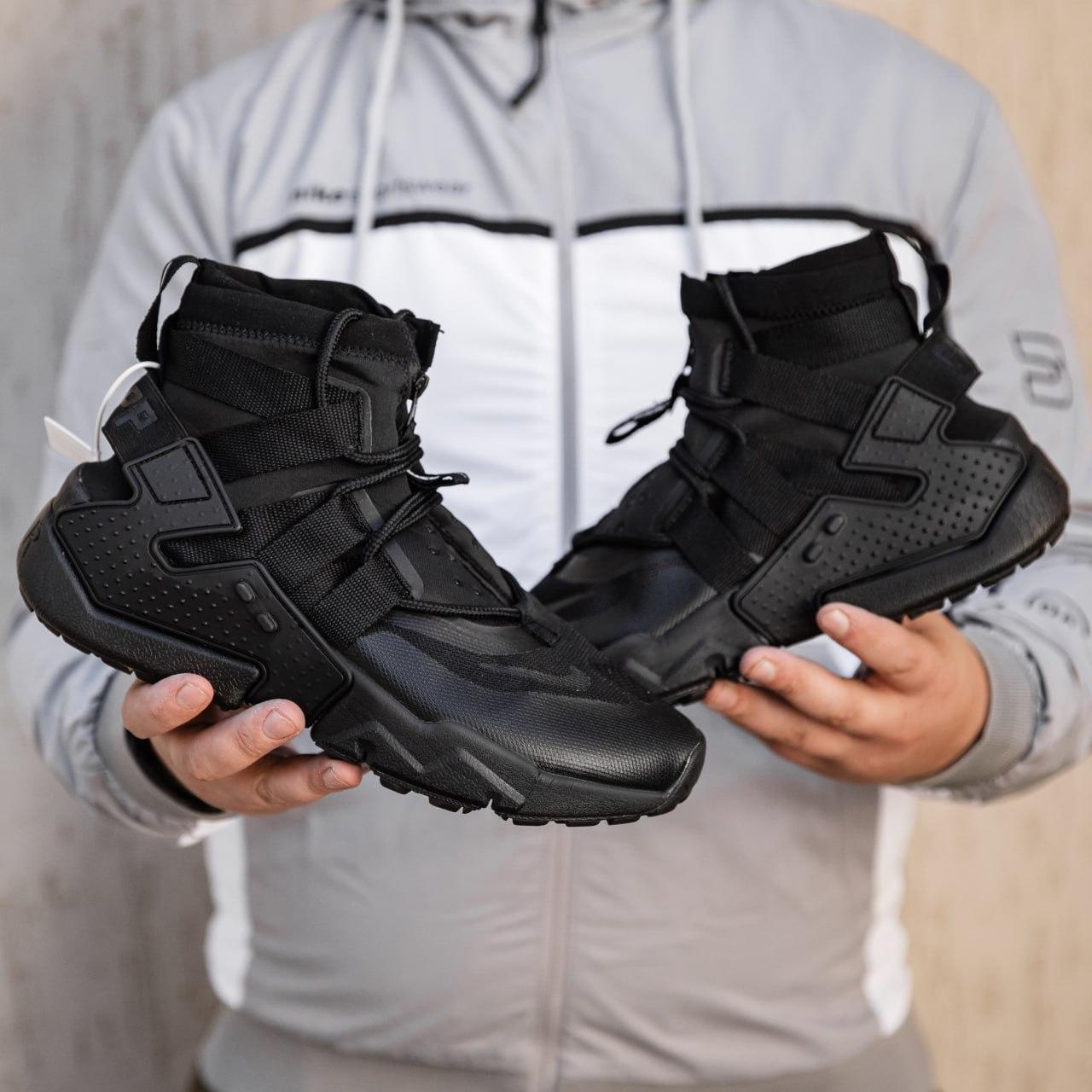 Кросівки чоловічі чорні Nike Huarache Gripp Triple Black (01598)