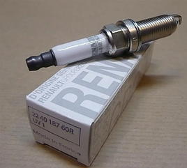 224018760R Свічка запалювання 1.0, 1.2 16V Renault Symbol, Clio 2, Logan MCV Символ, Кліо 2, Логан МСВ