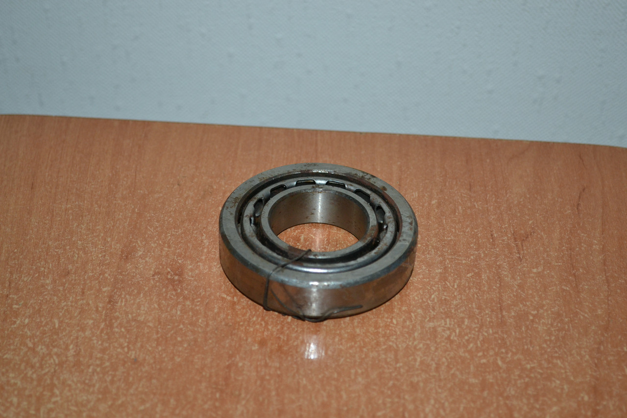 Підшипник 42207КМ (NJ207) вал промежут. КПП ГАЗ, коробка отбора