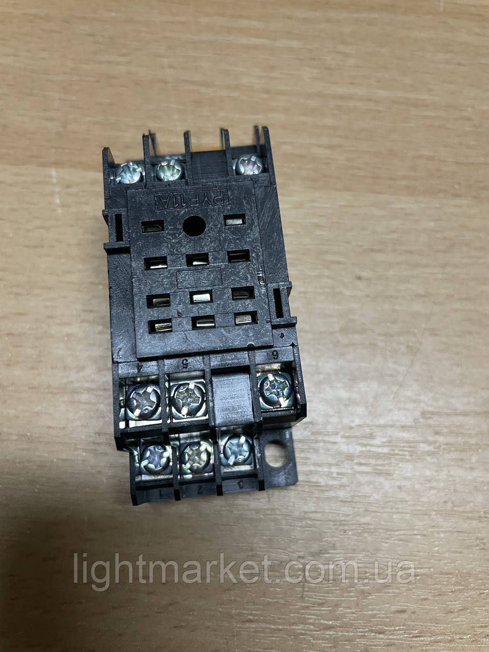 Колодка для реле EN 70132 Роз'єм ENERGIO PYF11A для реле МY3