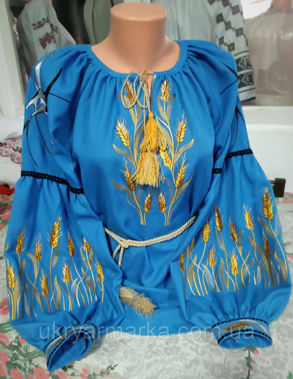 Жіноча вишита блузка "Золоте колосся" - блакитна