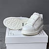 Зимові жіночі кросівки Alexander McQueen White Взуття Олександр Маквін білі з хутром шкіряні, фото 4