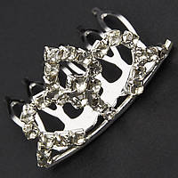 Коронка з гребінцем дитяча маленька висота 25 мм металевого сріблястого кольору з кристалами ширина 35 мм