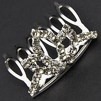 Коронка з гребінцем дитяча маленька висота 20 мм металева сріблястого кольору з кристалами ширина 35 мм