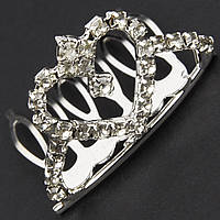 Коронка з гребінцем дитяча маленька висота 25 мм металевого сріблястого кольору з кристалами ширина 35 мм