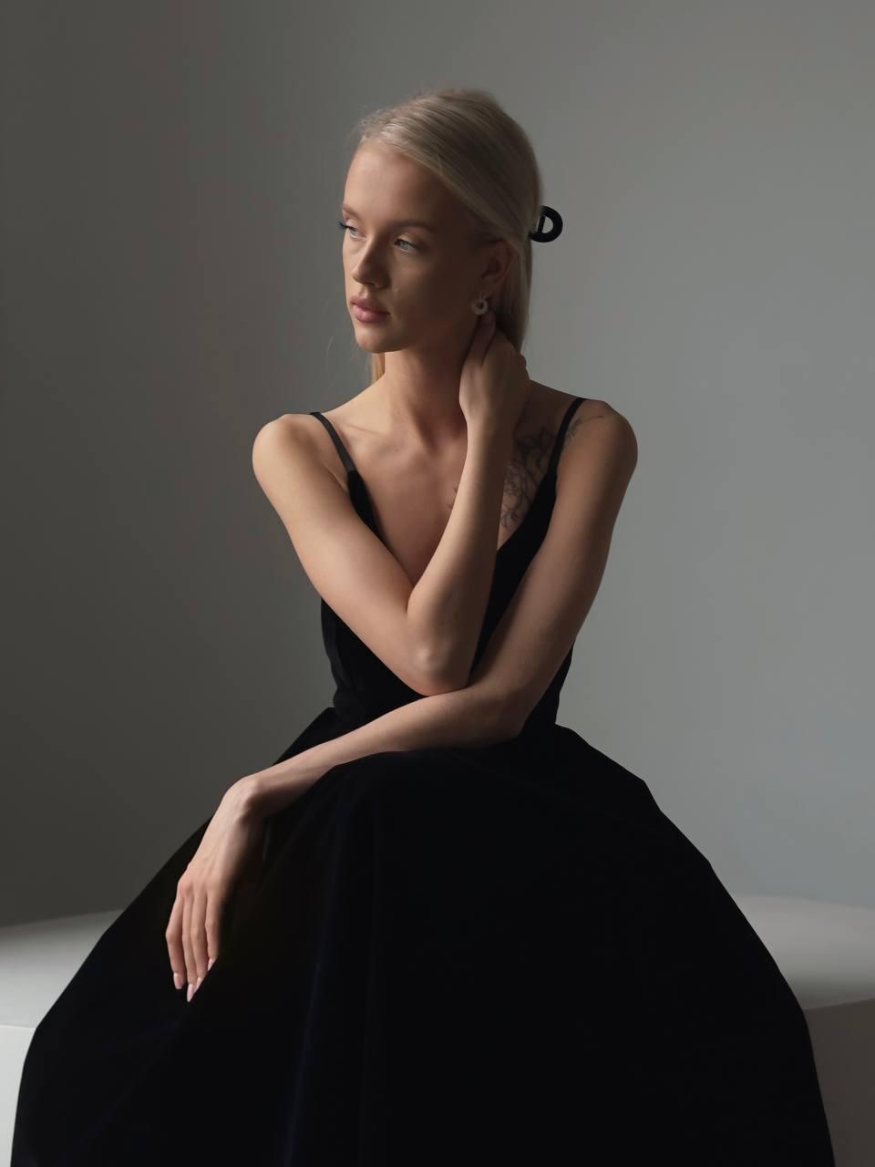 Стильна сукня