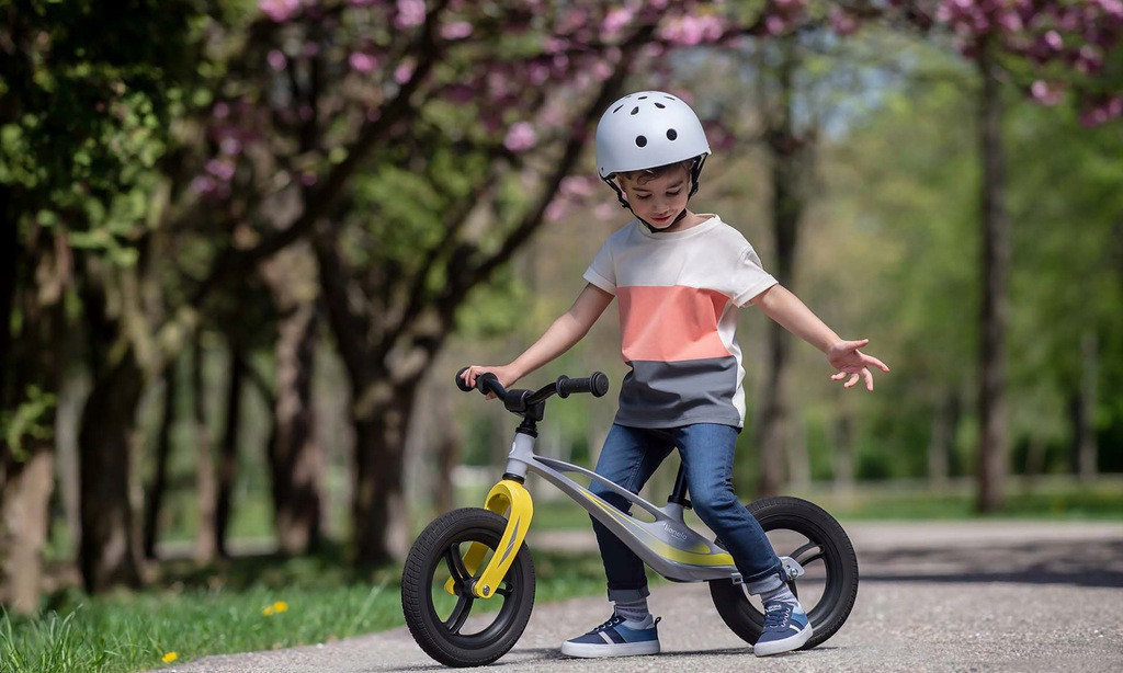 Детский транспорт велобег велосипед без педалей Lionelo Bart Tour Grey, Беговел двухколесный от 2 лет - фото 9 - id-p2025452570