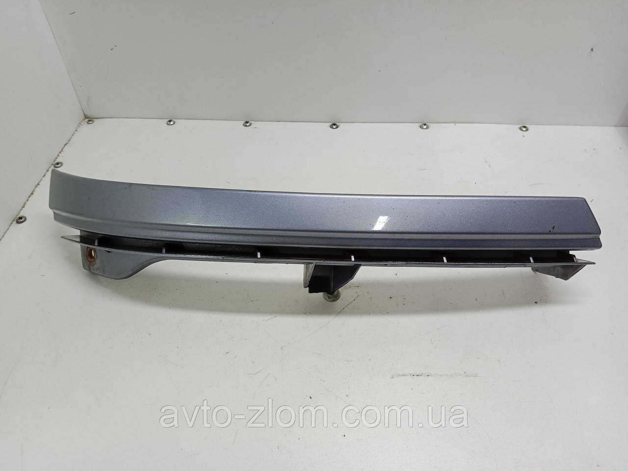 Накладка фари Opel Zafira A, Опель Зафіра А. Права. 90580652., фото 1