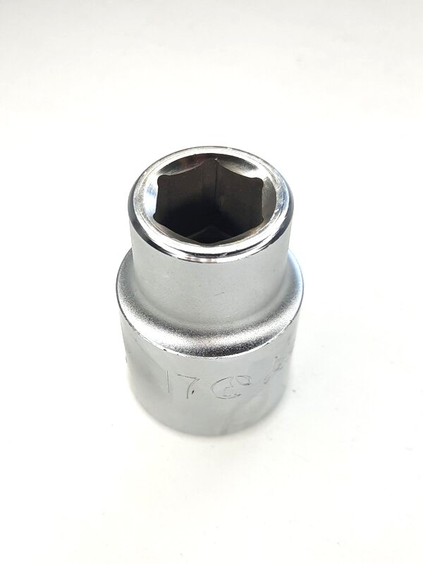 Головка торцева 3/4" DR 6-гр. 17 мм HANS (6400M17)