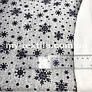 Трикотаж на хутрі 160 см 450 г/м2 Світло сірий меланж з сніжинками чорними, фото 2