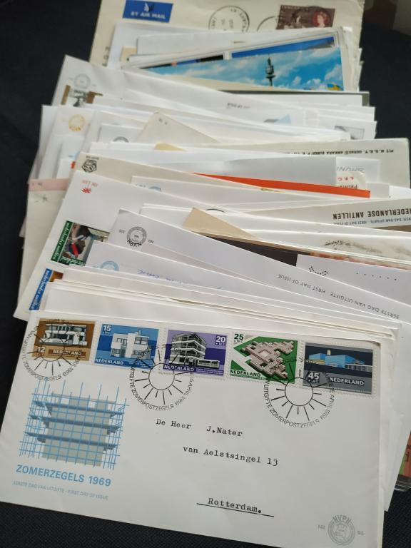 Конверти, поштові картки Світу 270 штук