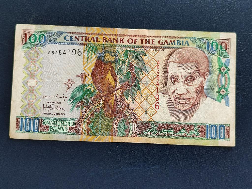 Гамбія 100 даласі 2001 № 1051