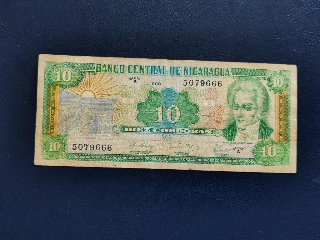 Нікарагуа 10 кордоба 1990 № 919