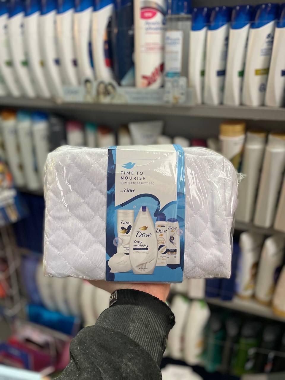 Подарунковий набір Dove Time to nourish complete beauty bag (мило, антиперспірант, шампунь, гель та молочко для тіла), фото 1