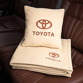 Подушка та плед в автомобіль з логотипом Toyota, флісовий набір