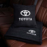 Подушка та плед в автомобіль з логотипом Toyota, флісовий набір, фото 3