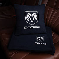 Подушка и плед в машину с логотипом Dodge, флисовый набор