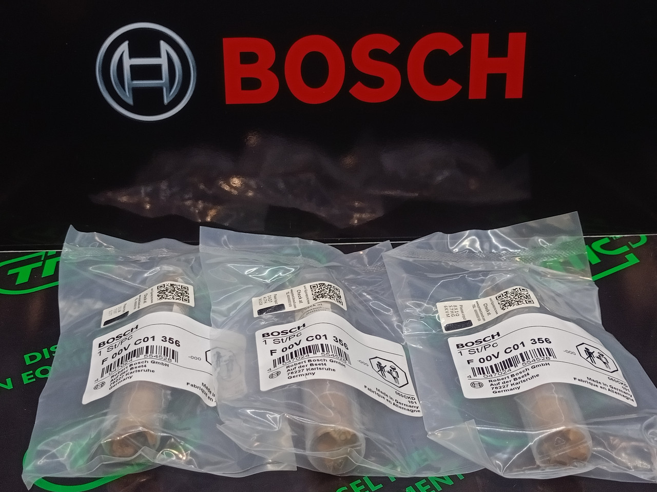 Клапан-мультиплікатор F00VC01356 форсунки Bosch Komatsu, фото 1