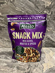 Мікс смажених горіхів з оливками Alesto Snack mix 200 грм