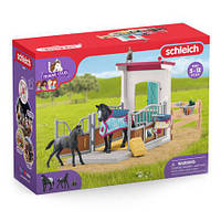 Schleich 42611 Загон для лошадей с кобылой и жеребенком Horse Club