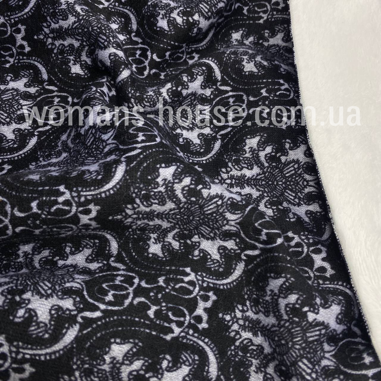 Трикотаж на хутрі 160 см 450 г/м2 30-4 Вензеля чорний з світло-сірим