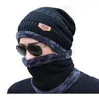 Мужская зимняя теплая шапка + бафф-снуд (комплект) черного цвета
