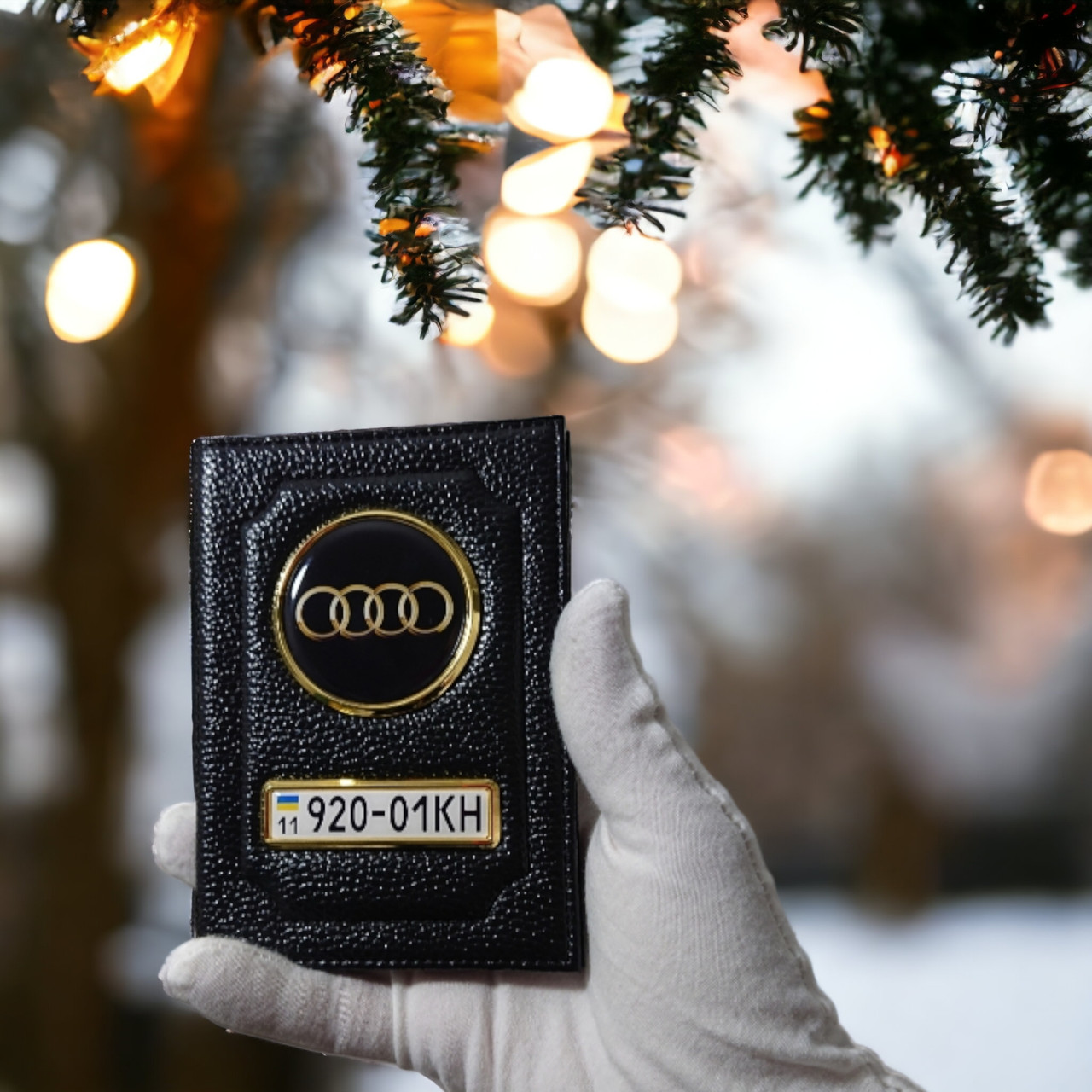 Обкладинка для автодокументів AUDI, подарунок водію Ауді