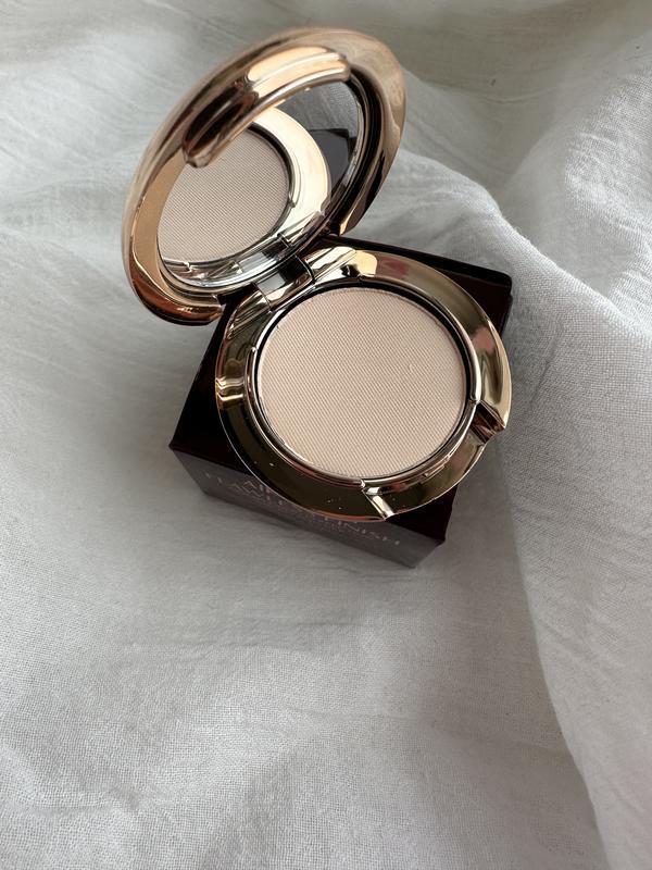 Пудра для обличчя Charlotte Tilbury Airbrush Flawless finish micro powder - 1 fair (0.8 g)