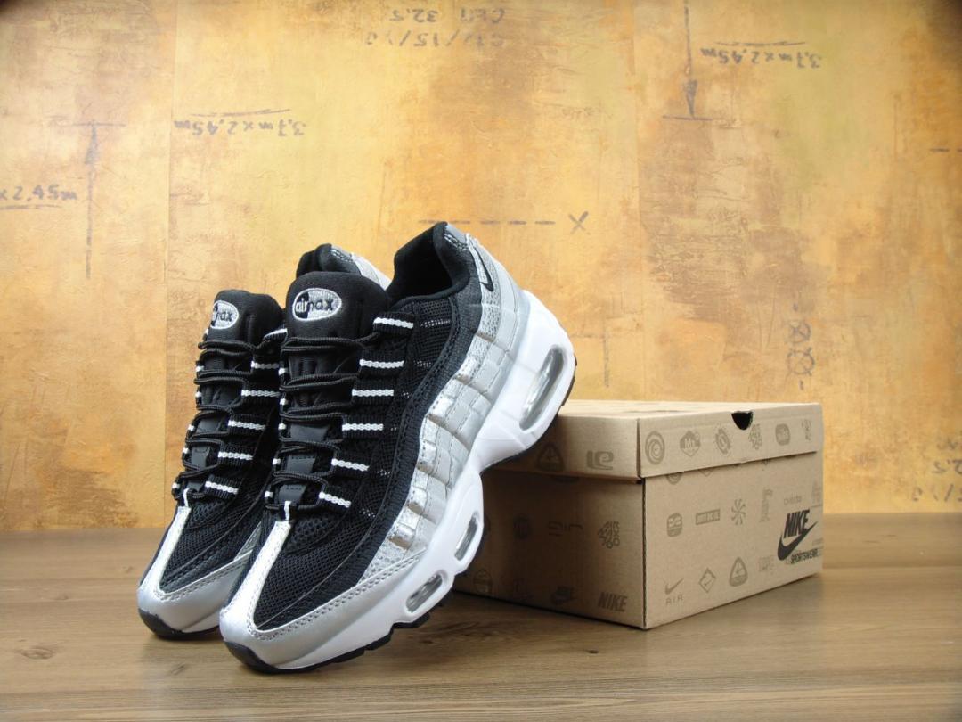 Nike 95 le hotsell