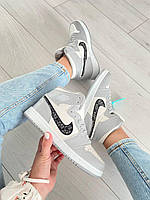 Женские кроссовки Nike Air Jordan 1 Retro Mid Grey Fur