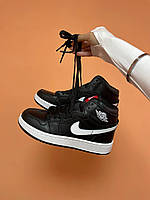 Женские кроссовки Nike Air Jordan 1 Retro High Black White Swoosh