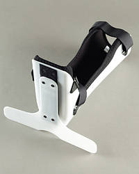 Бандажі на гомілковостопний суглоб.