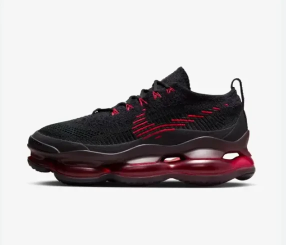 Air maxes black and red hot sale