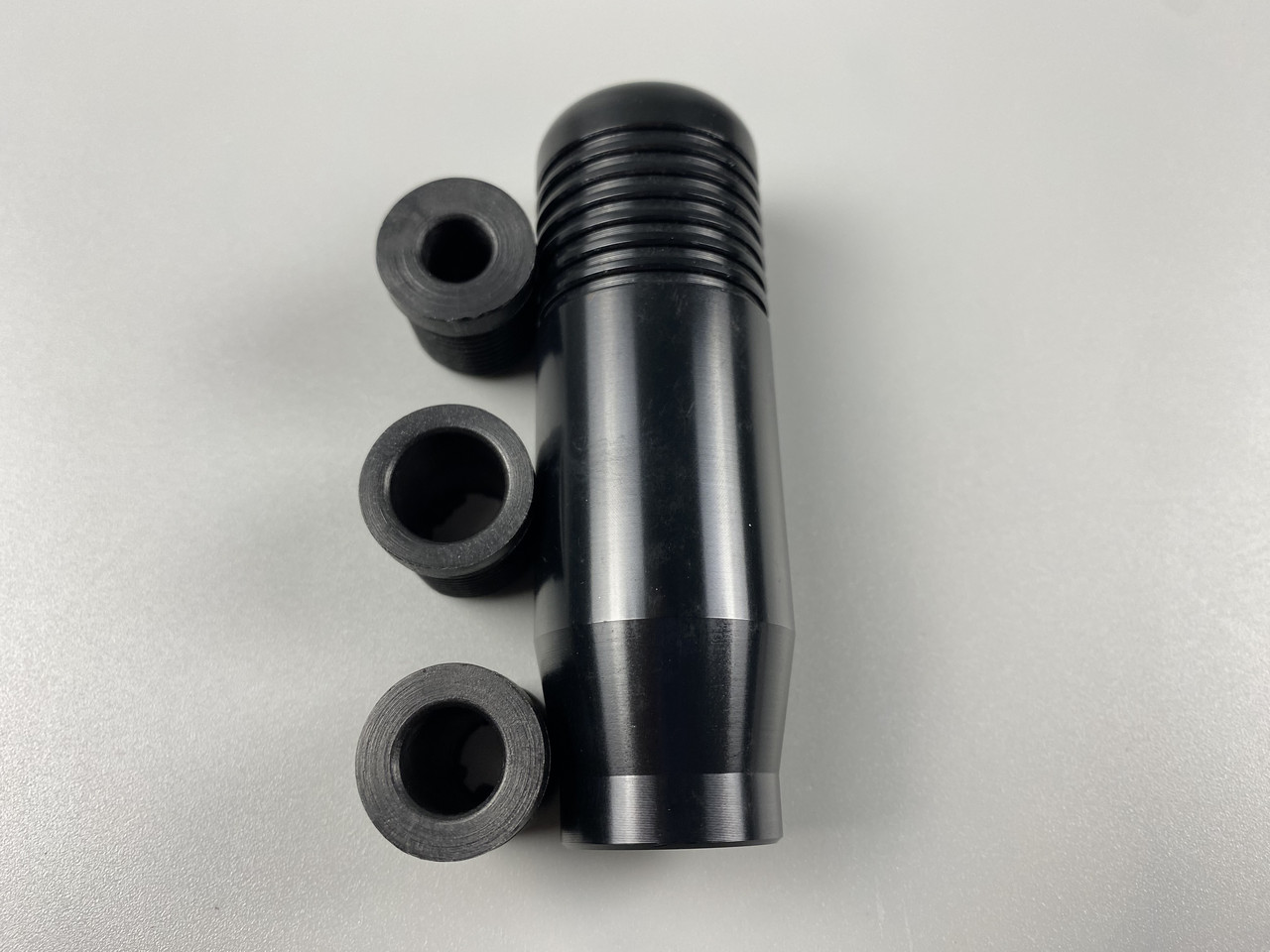 Наконечник на ручку кп, набалдашник на коробку передач ручка кп + 3 штуцери в комплекті чорний, фото 1