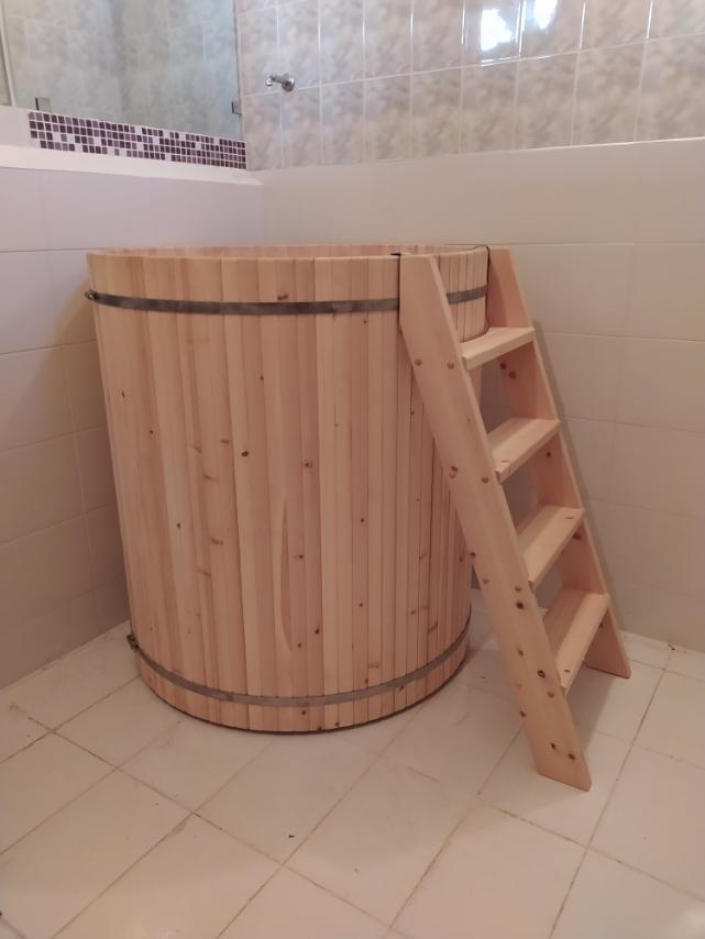 Купель для лазні кругла з Кедра двомісна дерев'яна Чан