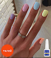 Разноцветные накладные ногти пастельные с клеем в комплекте Скотч для ногтей в подарок