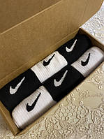 Подарочный набор Высокие в крафт боксе Nike/найк 36-40 - Белые-3 та чорные-3 в коробке 6 пар носков