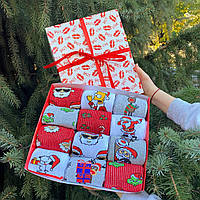 Новогодний подарочный бокс носков девушке на 12 пар 36-41 р с прикольным рисунком оригинальные и разноцветные