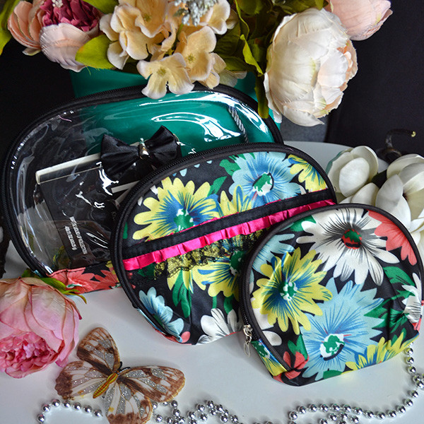 🌼Жіноча косметичка на блискавці, набір 3в1, Чорна з ромашками, фото 1