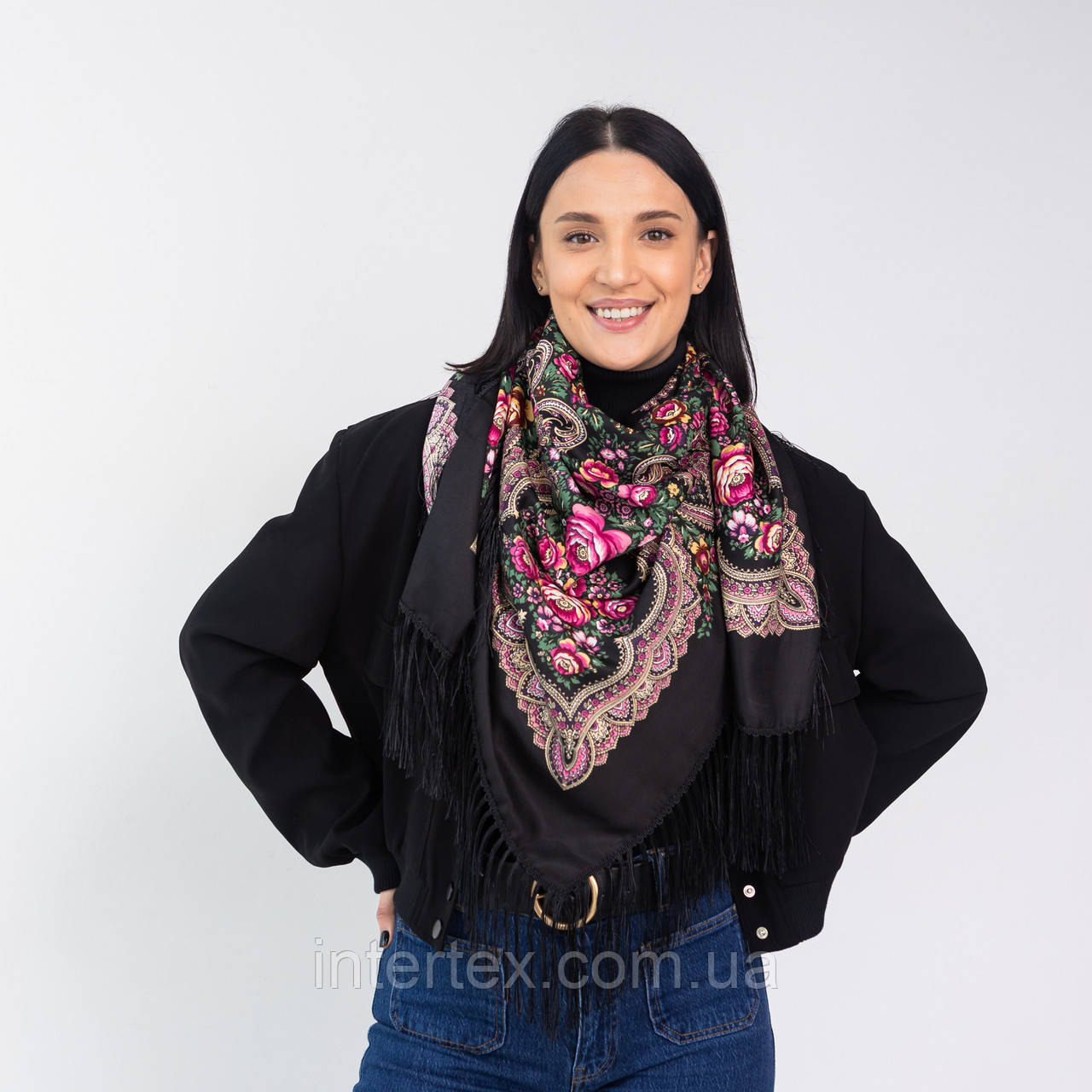 Хустка українська з тороками "Півонія" 110х110 см (чорна), фото 1