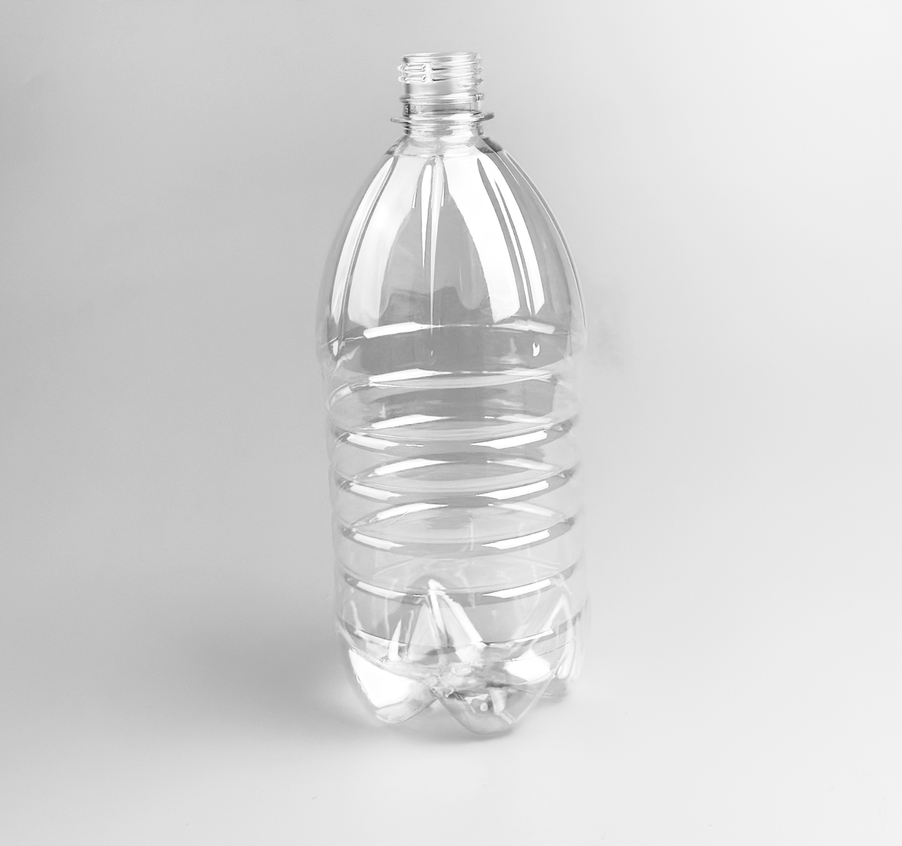 Бутылка пластиковая 1 л. 28 мм "Бочка" (1/уп/100/шт) ПЭТ - фото 1 - id-p2027513515