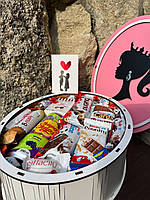 Подарочный шоколадный набор киндер сюрприз с конфетами, шоколадный бокс для девушки на праздник D-1011