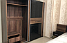 Шафа купе Фієста дуб апріл/Чорний лак Меблі Сервіс купити в Україні, фото 3
